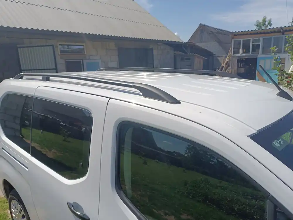 Calitate profesională | Opel Combo 2019- Bare longitudinale OmsaLine Solid (2 buc, negre) Ampatament Lung